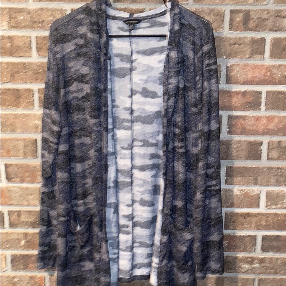 Lucky Brand Blue Gray Camouflage Cardigan